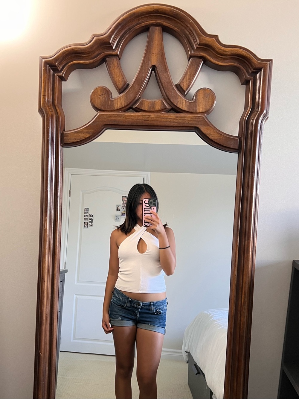 Wilfred White Halter Tank with Front Keyhole